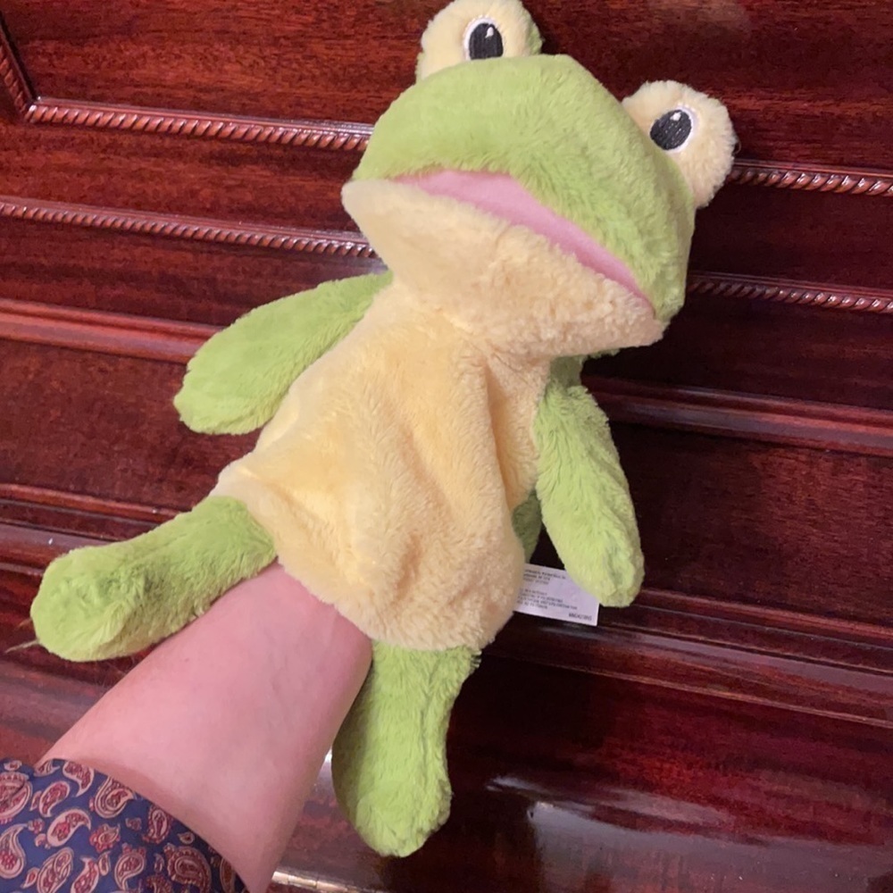 Spark Create Imagine Frog Puppet Plush ("talks")